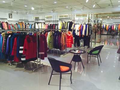 【吉之島沈陽品牌女裝折扣】價格_廠家_吉之島沈陽品牌女裝折扣供應商:沈陽美軒吉之島品牌折扣中心-勤加緣網(wǎng)